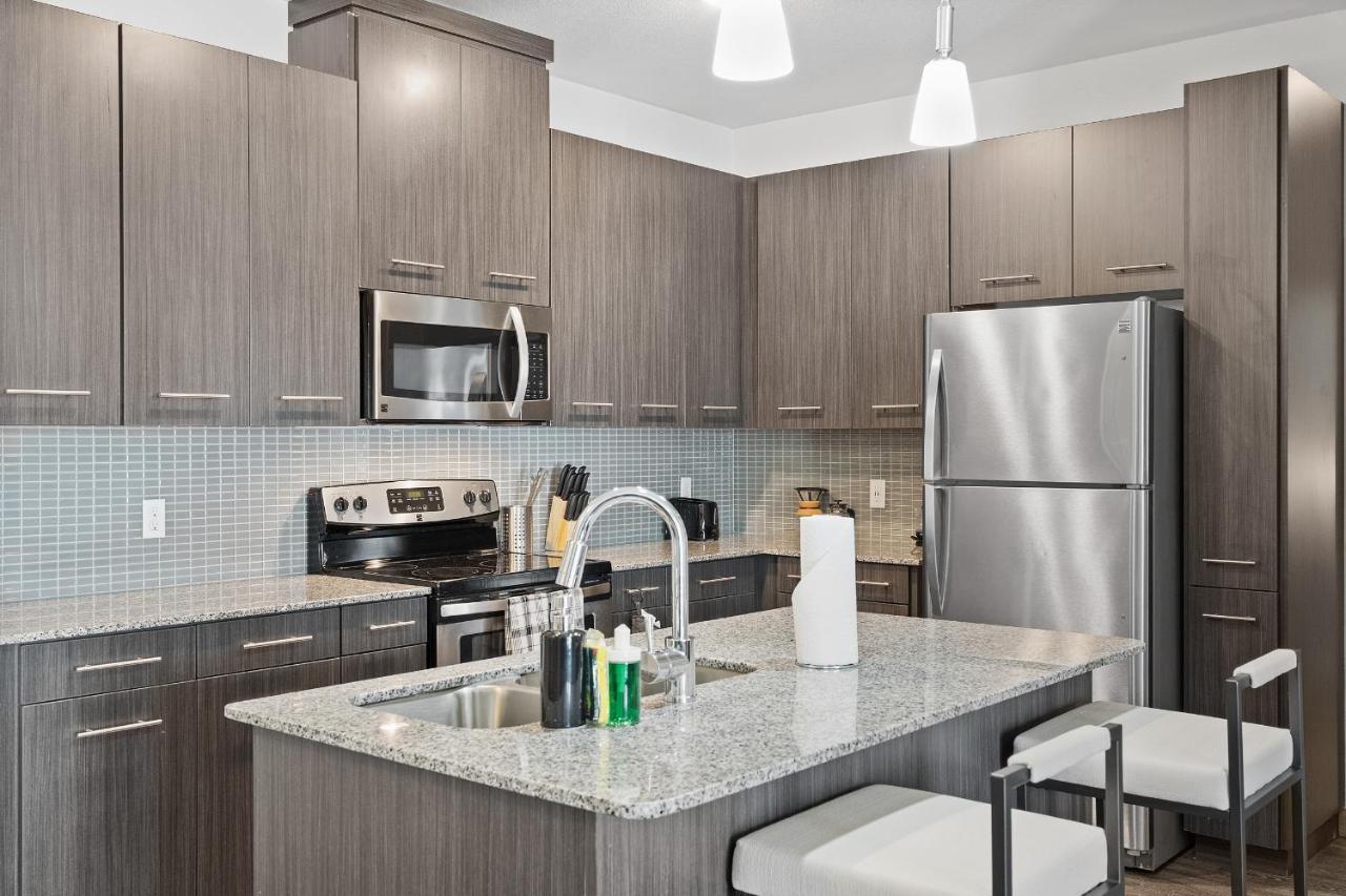 Luxe 3B/2B Getaway - Pool, Gym, Parking, Pet Wash Apartment Leander Exterior photo