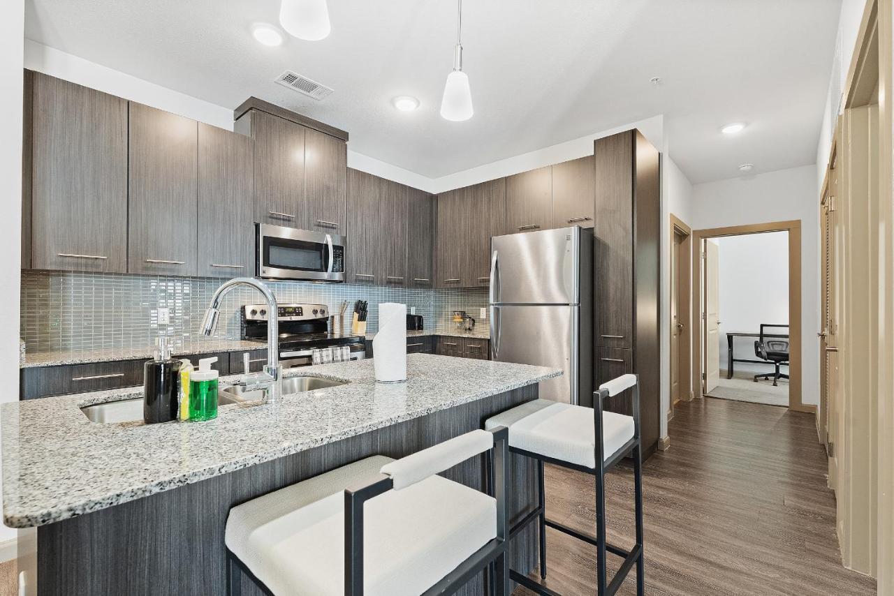 Luxe 3B/2B Getaway - Pool, Gym, Parking, Pet Wash Apartment Leander Exterior photo